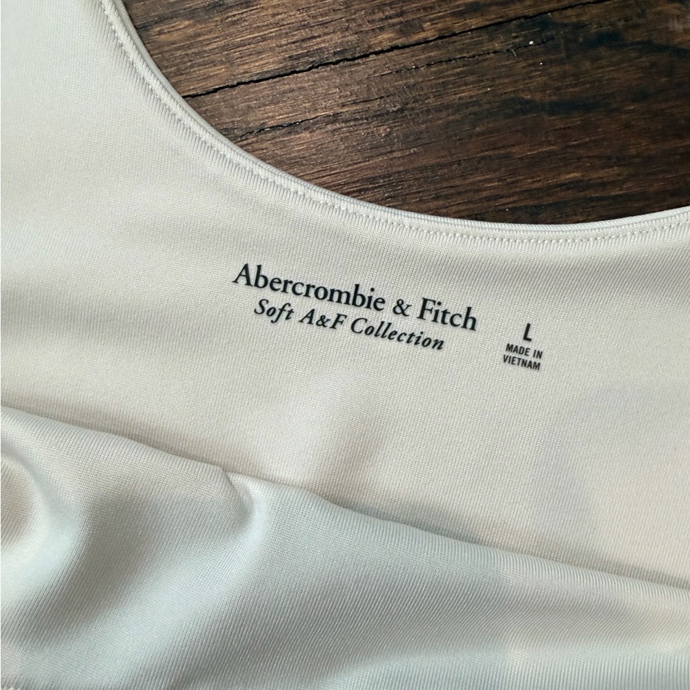 Abercrombie & Fitch Nude Bodysuit NWT - Picture 2 of 3